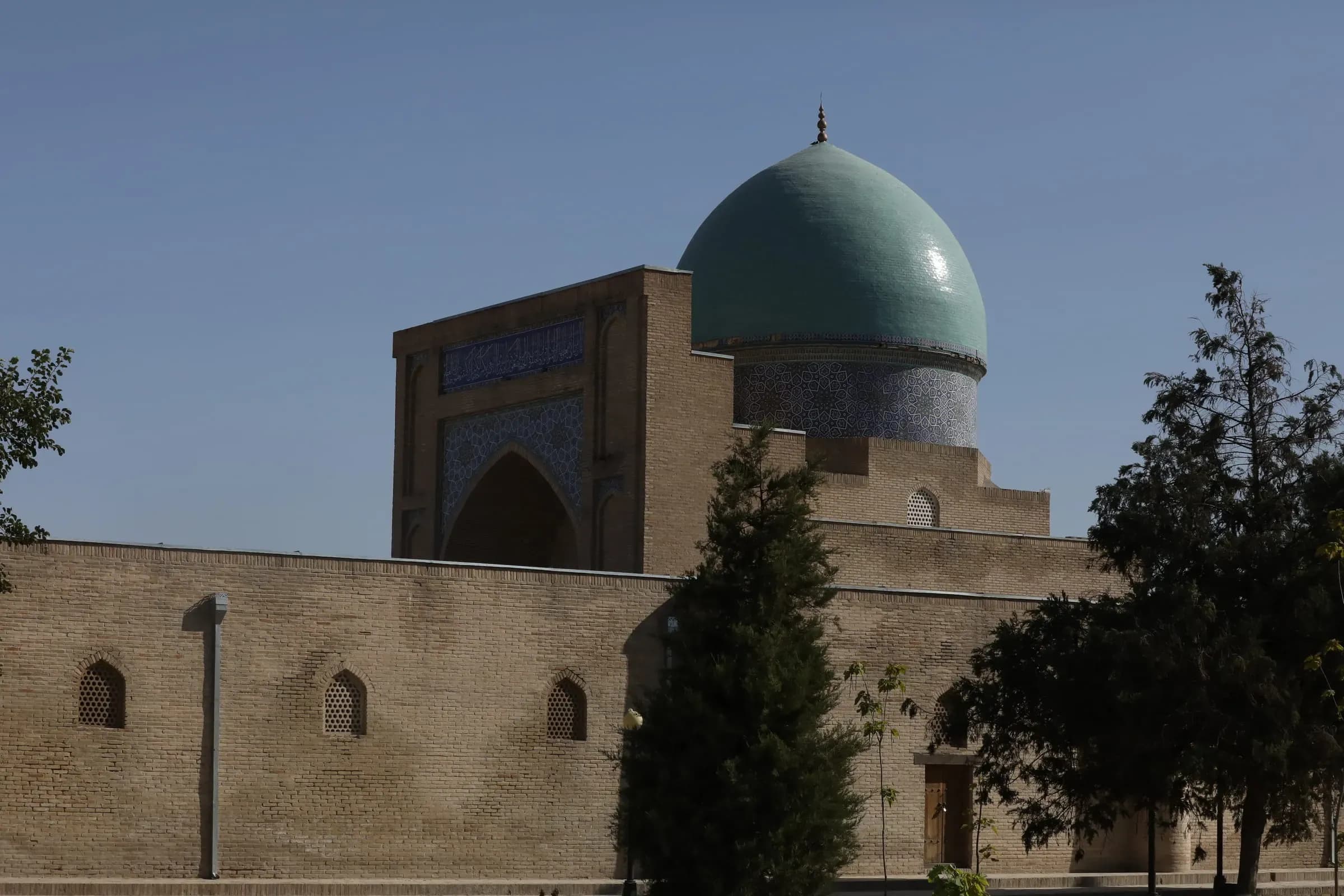 Kok Gumbaz