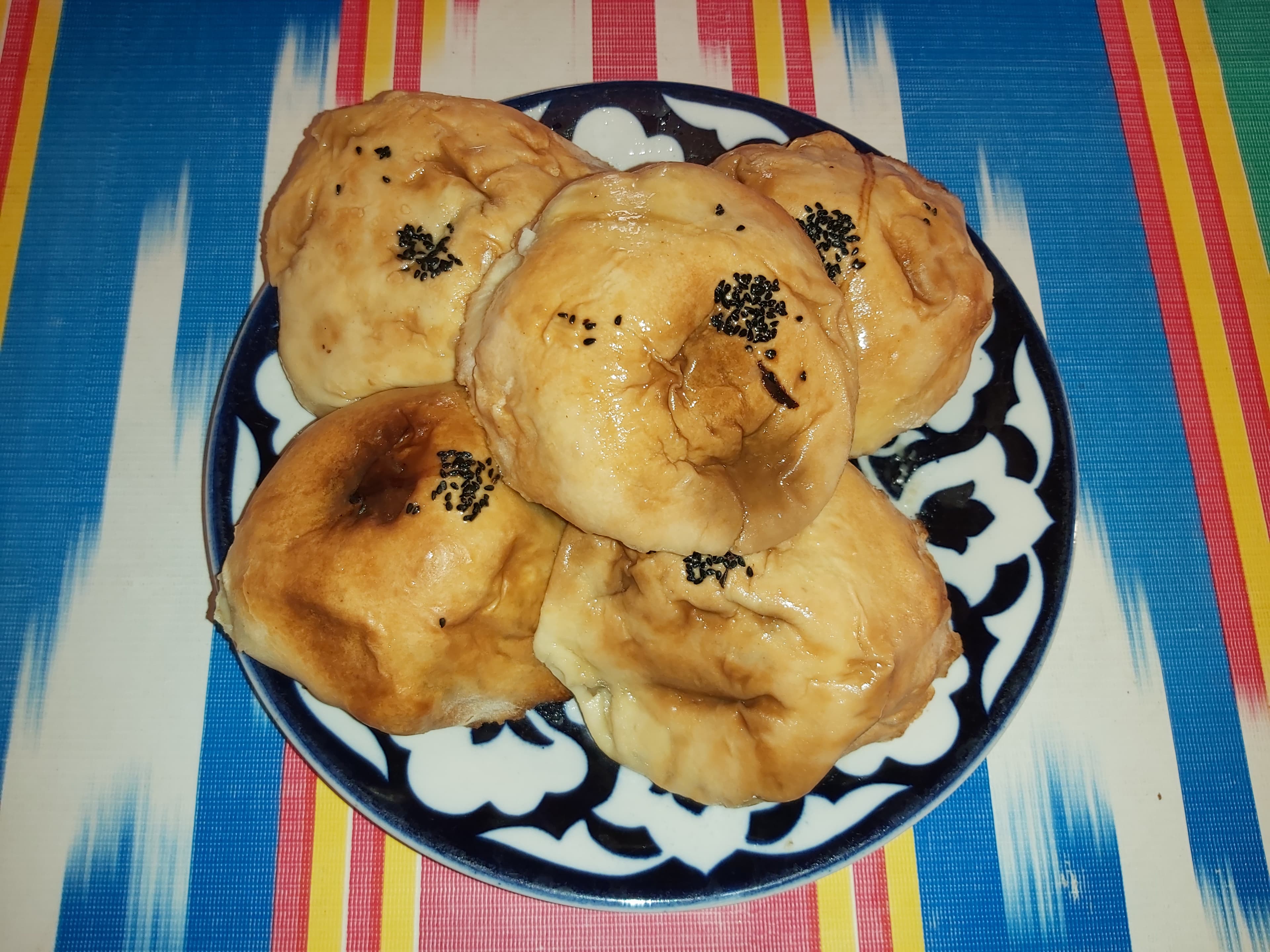 A large meat somsa from Jizzakh