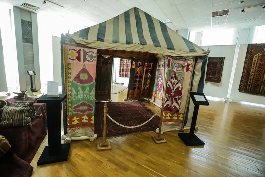 Applied Arts Indoors