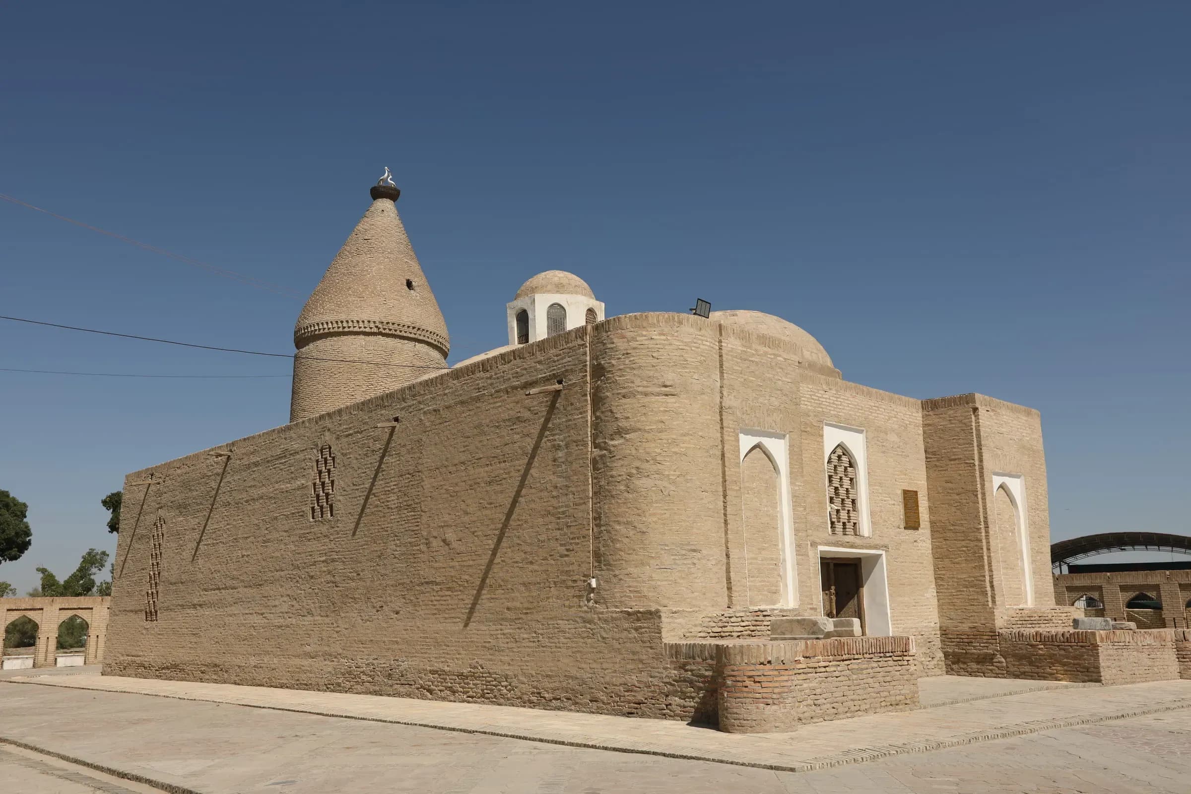 Chashma-Ayub Mausoleum