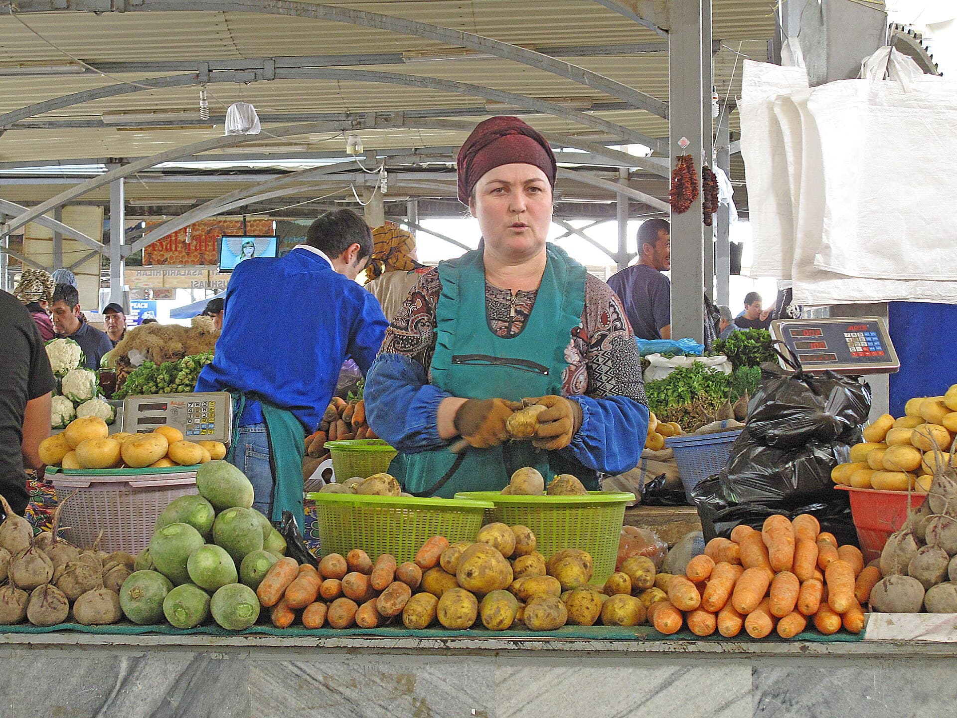 A vegetable row at Chorsu bazaar in Tashkent