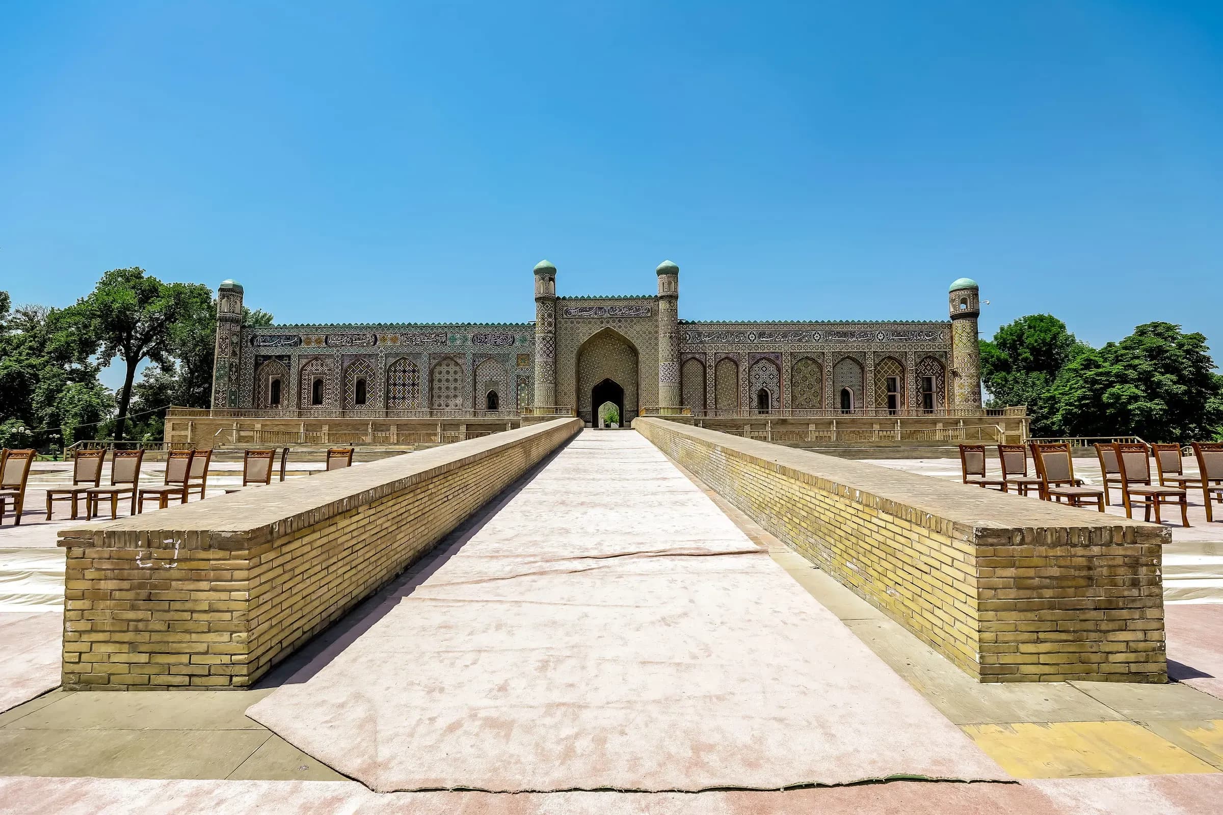 Khudoyar Khan Palace