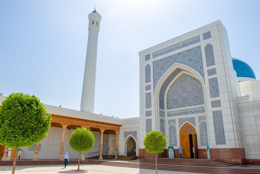 Day 4 · Tashkent