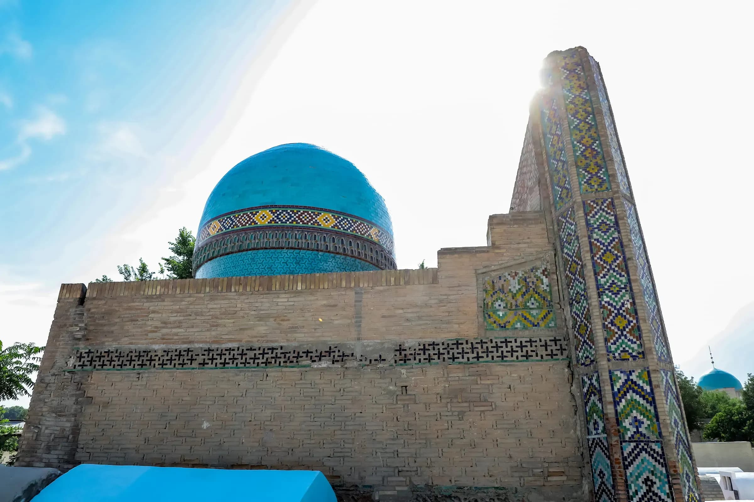 Modari Khan Mausoleum
