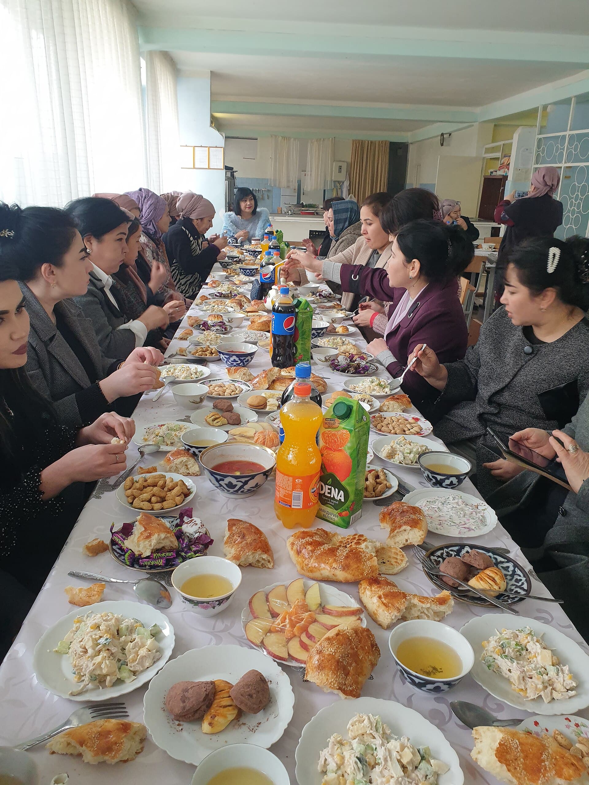 A festive neighbourhood gathering before Navruz